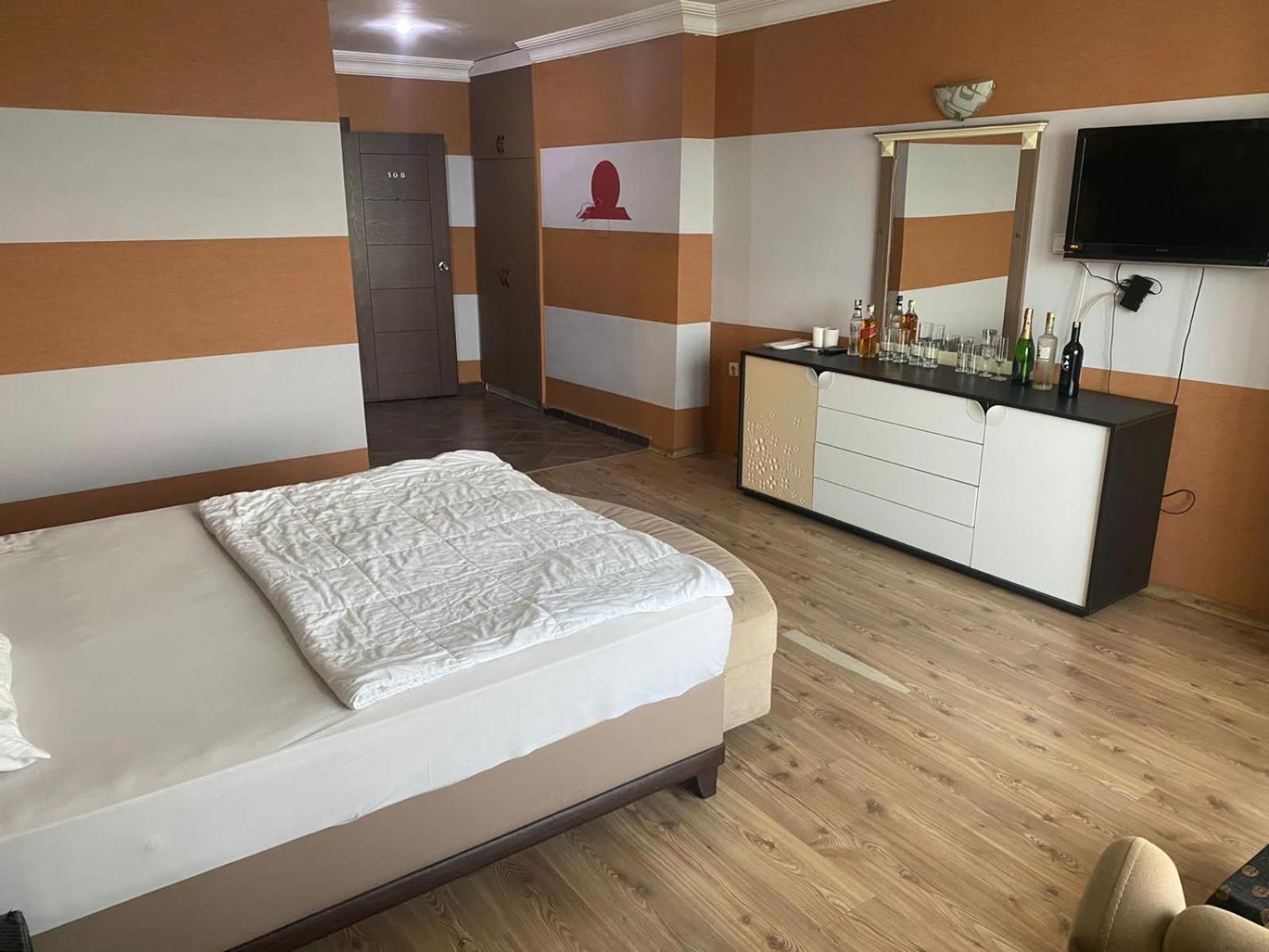 Yakamoz Hotel Tavsancil Esterno foto